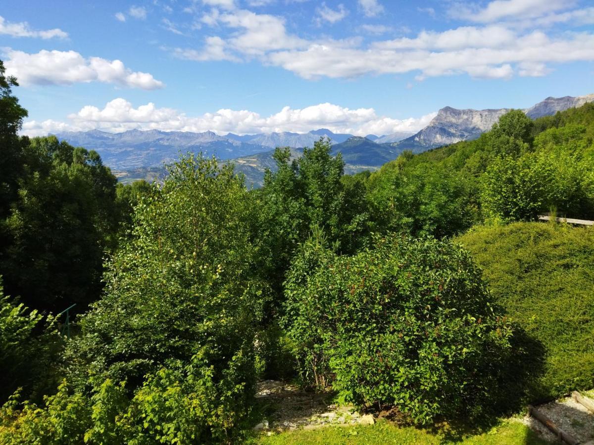 Gites Chalet Grand Cerf Montclar-Ubaye Exterior foto